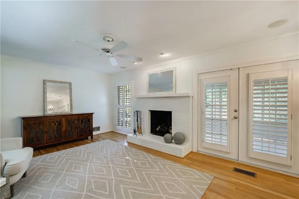 4720 Brinkley Lane, Sandy Springs, Georgia 30342, 4 Bedrooms Bedrooms, ,3 BathroomsBathrooms,Residential,Sold,4720 Brinkley Lane,7197788