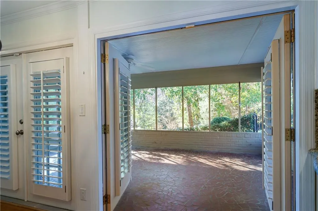 4720 Brinkley Lane, Sandy Springs, Georgia 30342, 4 Bedrooms Bedrooms, ,3 BathroomsBathrooms,Residential,Sold,4720 Brinkley Lane,7197788