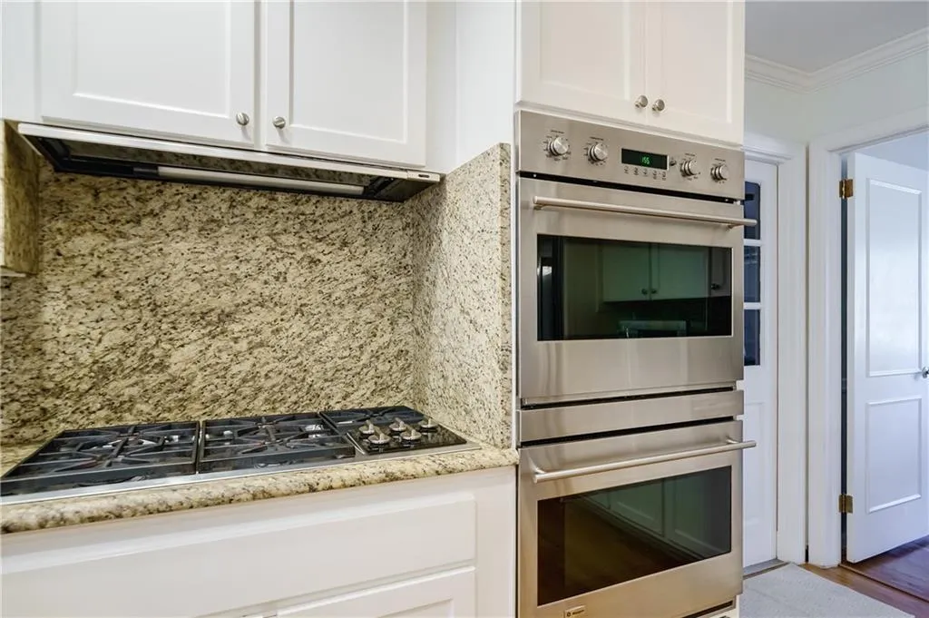 4720 Brinkley Lane, Sandy Springs, Georgia 30342, 4 Bedrooms Bedrooms, ,3 BathroomsBathrooms,Residential,Sold,4720 Brinkley Lane,7197788