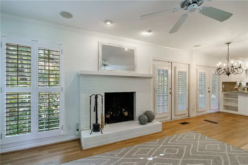 4720 Brinkley Lane, Sandy Springs, Georgia 30342, 4 Bedrooms Bedrooms, ,3 BathroomsBathrooms,Residential,Sold,4720 Brinkley Lane,7197788