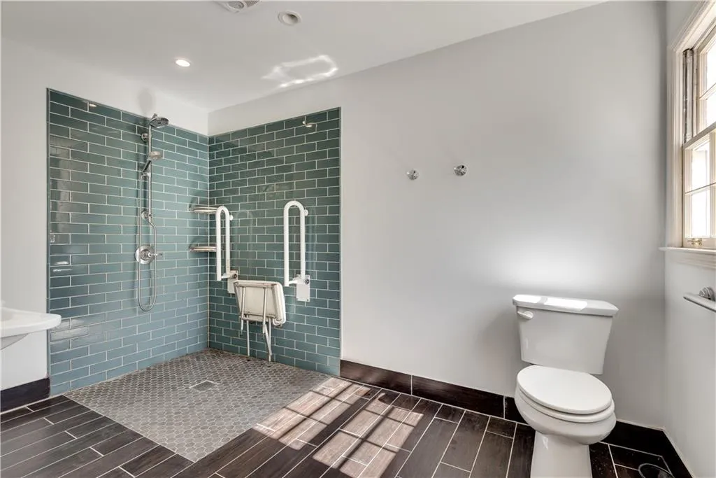 355 Ridgeview Trail, Atlanta, Georgia 30328, 3 Bedrooms Bedrooms, ,3 BathroomsBathrooms,Residential,For Sale,355 Ridgeview Trail,7528792