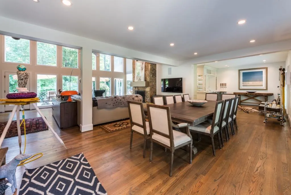 435 Waterridge Court, Sandy Springs, Georgia 30350, 5 Bedrooms Bedrooms, ,3 BathroomsBathrooms,Residential,Sold,435 Waterridge Court,5910134