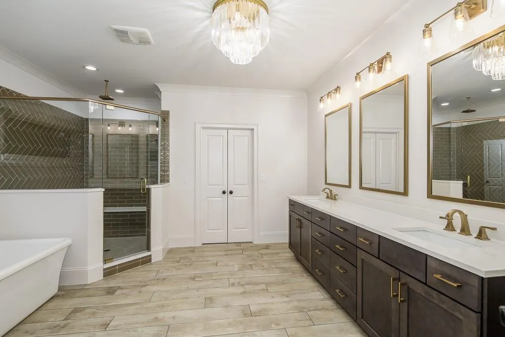 7309 Twin Branch Road, Sandy Springs, Georgia 30328, 6 Bedrooms Bedrooms, ,5 BathroomsBathrooms,Residential,Sold,7309 Twin Branch Road,6687084