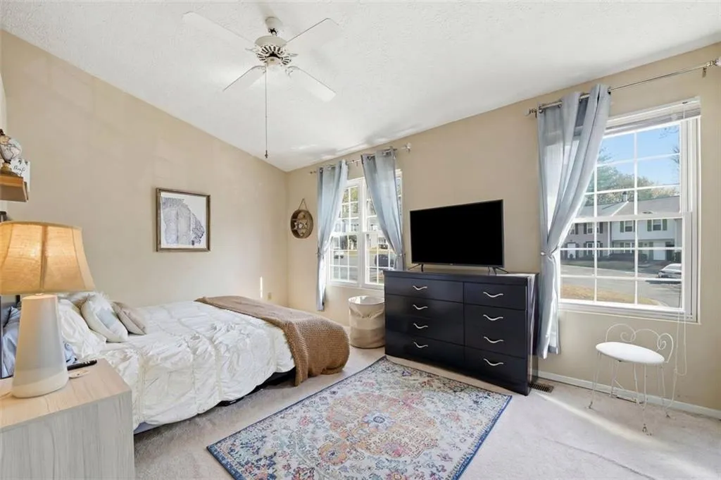 2605 Queen Anne Court, Atlanta, Georgia 30350, 2 Bedrooms Bedrooms, ,2 BathroomsBathrooms,Residential,For Sale,2605 Queen Anne Court,7743532