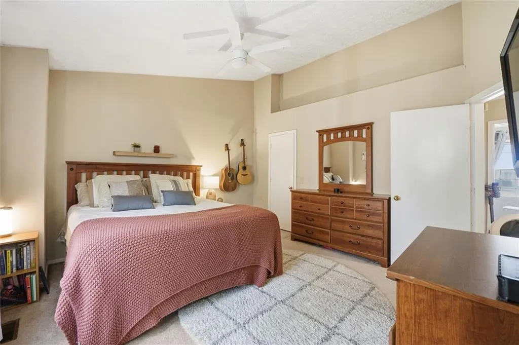 2605 Queen Anne Court, Atlanta, Georgia 30350, 2 Bedrooms Bedrooms, ,2 BathroomsBathrooms,Residential,For Sale,2605 Queen Anne Court,7743532