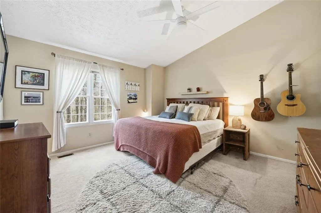 2605 Queen Anne Court, Atlanta, Georgia 30350, 2 Bedrooms Bedrooms, ,2 BathroomsBathrooms,Residential,For Sale,2605 Queen Anne Court,7743532