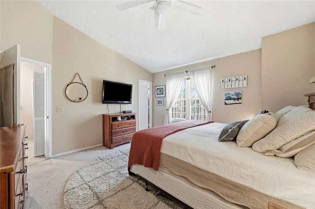 2605 Queen Anne Court, Atlanta, Georgia 30350, 2 Bedrooms Bedrooms, ,2 BathroomsBathrooms,Residential,For Sale,2605 Queen Anne Court,7743532