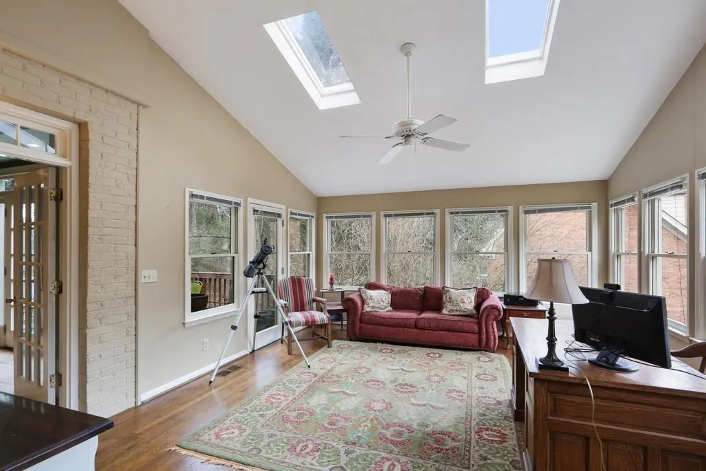 2070 Dunwoody Heritage Drive, Atlanta, Georgia 30350, 4 Bedrooms Bedrooms, ,3 BathroomsBathrooms,Residential,Sold,2070 Dunwoody Heritage Drive,6065462