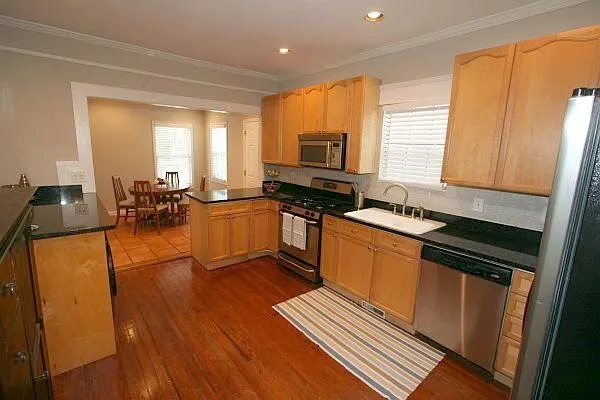 1747 Ridgeway Avenue Nw, Atlanta, Georgia 30318, 2 Bedrooms Bedrooms, ,2 BathroomsBathrooms,Residential,Sold,1747 Ridgeway Avenue Nw,5550362