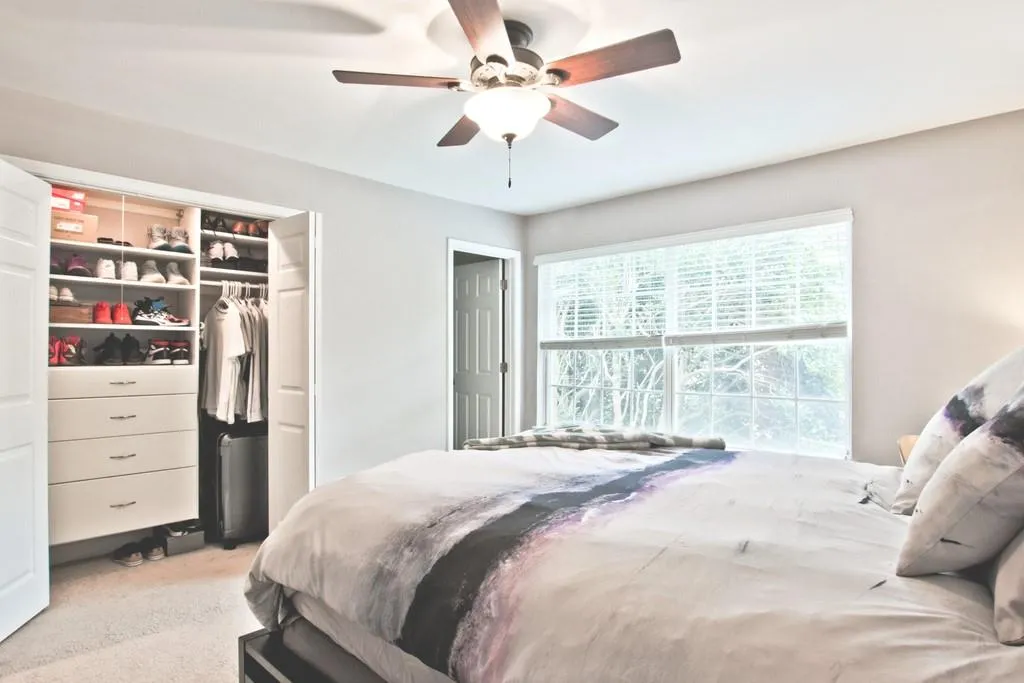 6980 Roswell Road Unit F7, Atlanta, Georgia 30328, 3 Bedrooms Bedrooms, ,2 BathroomsBathrooms,Residential,Sold,6980 Roswell Road Unit F7,6782640