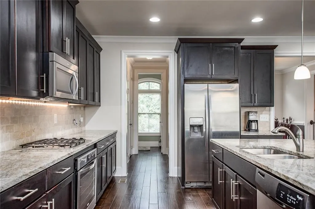 1225 Apperley Place, Sandy Springs, Georgia 30350, 4 Bedrooms Bedrooms, ,3 BathroomsBathrooms,Residential,Sold,1225 Apperley Place,5900794