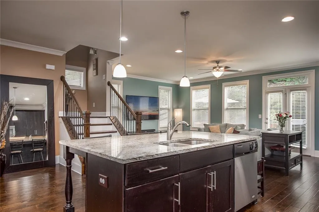 1225 Apperley Place, Sandy Springs, Georgia 30350, 4 Bedrooms Bedrooms, ,3 BathroomsBathrooms,Residential,Sold,1225 Apperley Place,5900794
