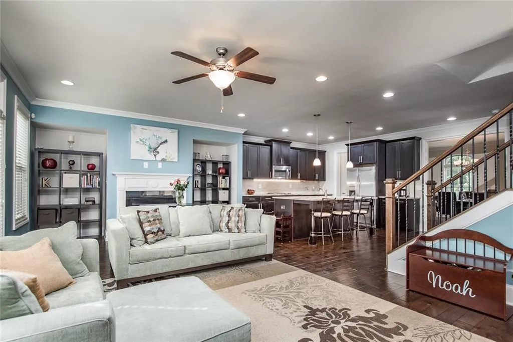 1225 Apperley Place, Sandy Springs, Georgia 30350, 4 Bedrooms Bedrooms, ,3 BathroomsBathrooms,Residential,Sold,1225 Apperley Place,5900794