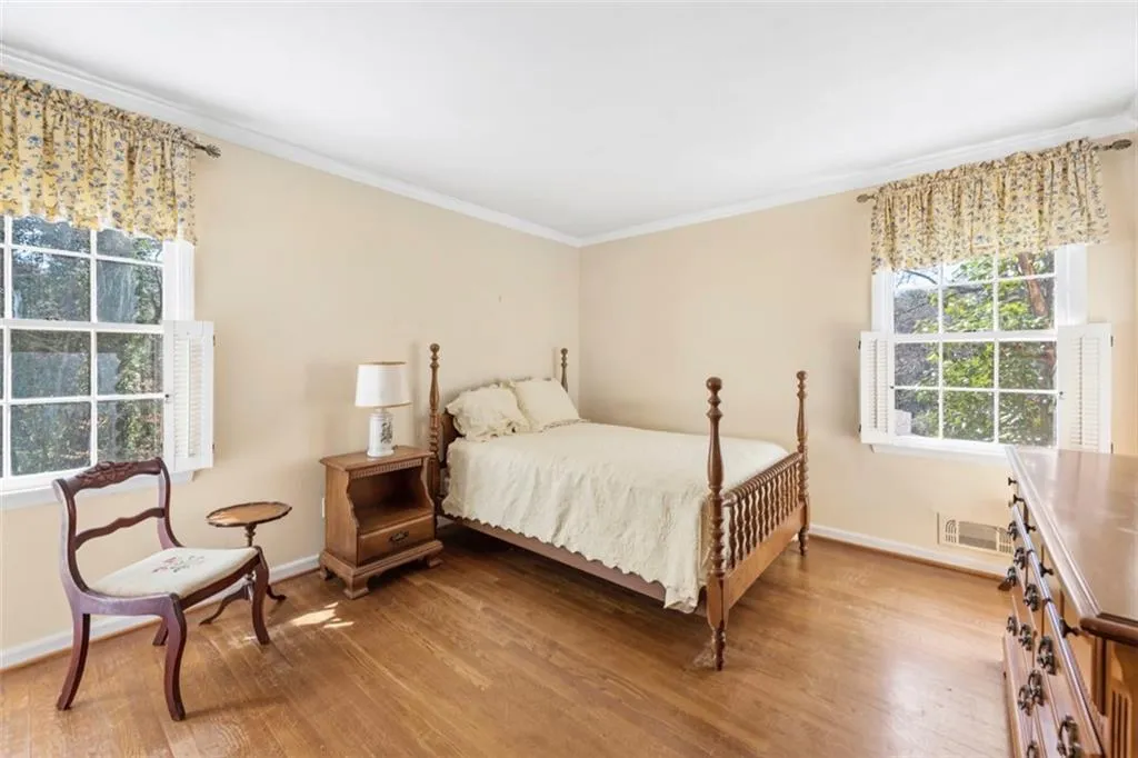 500 Tanacrest Drive, Sandy Springs, Georgia 30328, 4 Bedrooms Bedrooms, ,3 BathroomsBathrooms,Residential,Sold,500 Tanacrest Drive,7010632