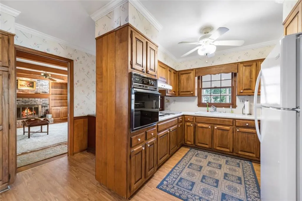 500 Tanacrest Drive, Sandy Springs, Georgia 30328, 4 Bedrooms Bedrooms, ,3 BathroomsBathrooms,Residential,Sold,500 Tanacrest Drive,7010632