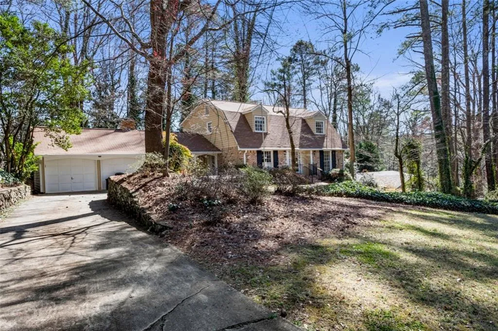 500 Tanacrest Drive, Sandy Springs, Georgia 30328, 4 Bedrooms Bedrooms, ,3 BathroomsBathrooms,Residential,Sold,500 Tanacrest Drive,7010632