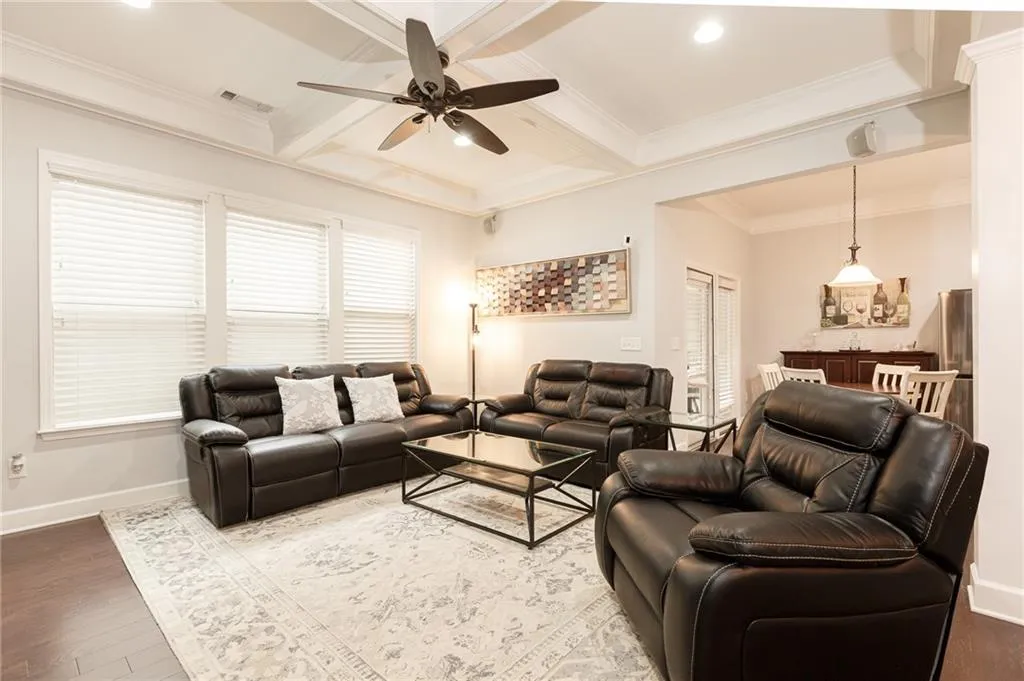 820 Northam Lane, Atlanta, Georgia 30342, 3 Bedrooms Bedrooms, ,3 BathroomsBathrooms,Residential,Sold,820 Northam Lane,7173026