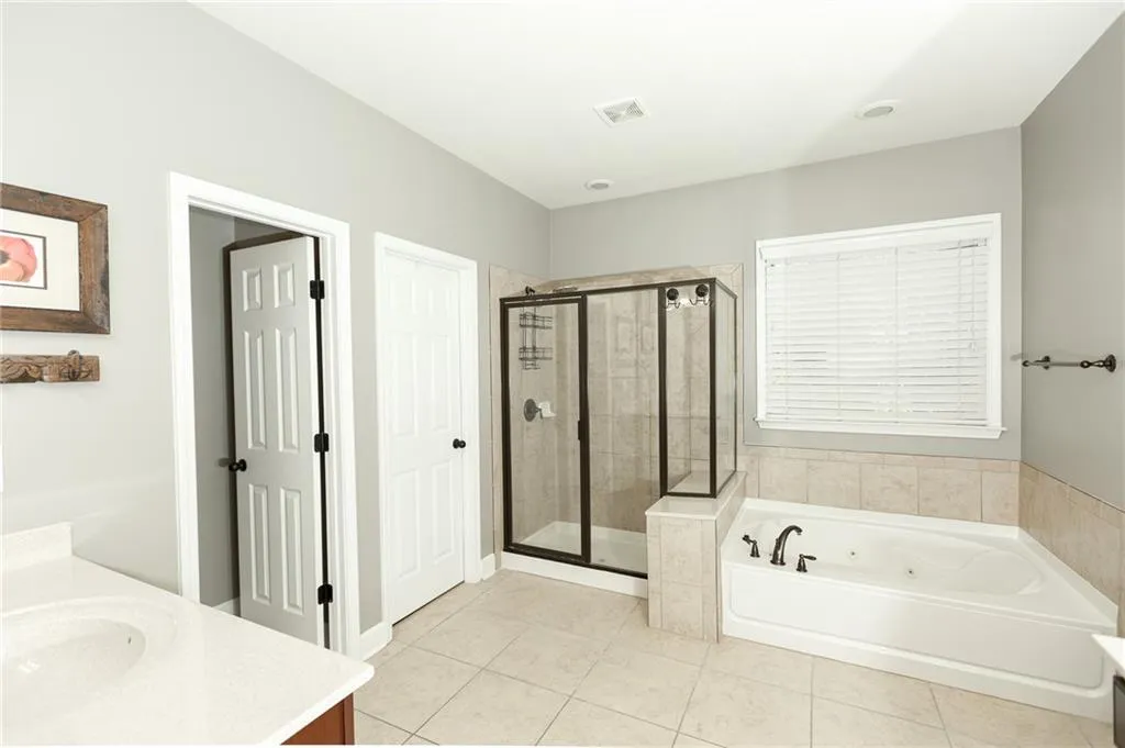 820 Northam Lane, Atlanta, Georgia 30342, 3 Bedrooms Bedrooms, ,3 BathroomsBathrooms,Residential,Sold,820 Northam Lane,7173026