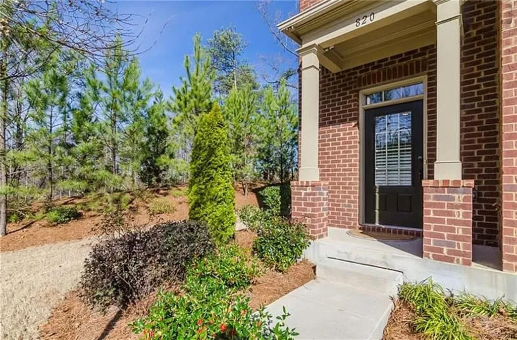 820 Northam Lane, Atlanta, Georgia 30342, 3 Bedrooms Bedrooms, ,3 BathroomsBathrooms,Residential,Sold,820 Northam Lane,7173026