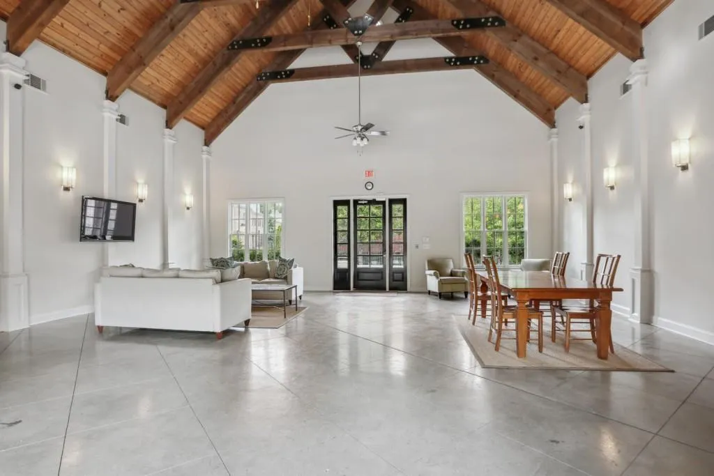 820 Northam Lane, Atlanta, Georgia 30342, 3 Bedrooms Bedrooms, ,3 BathroomsBathrooms,Residential,Sold,820 Northam Lane,7173026