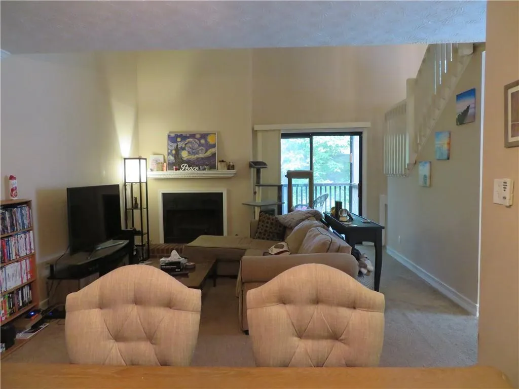 809 River Run Drive, Atlanta, Georgia 30350, 2 Bedrooms Bedrooms, ,2 BathroomsBathrooms,Residential,Sold,809 River Run Drive,7059091