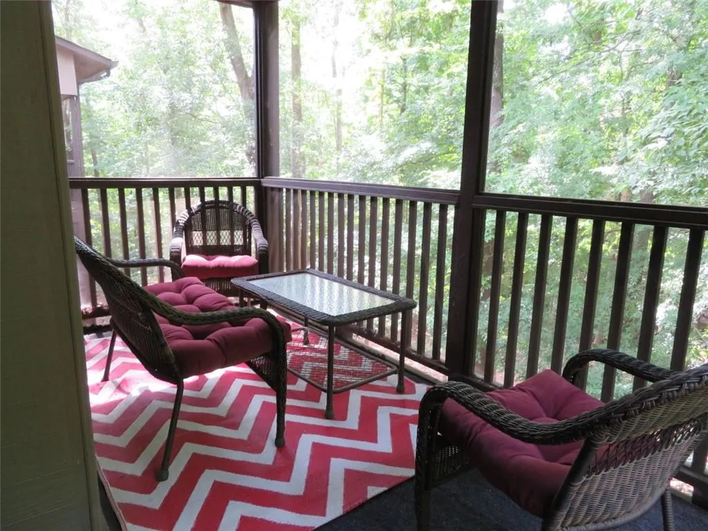 809 River Run Drive, Atlanta, Georgia 30350, 2 Bedrooms Bedrooms, ,2 BathroomsBathrooms,Residential,Sold,809 River Run Drive,7059091