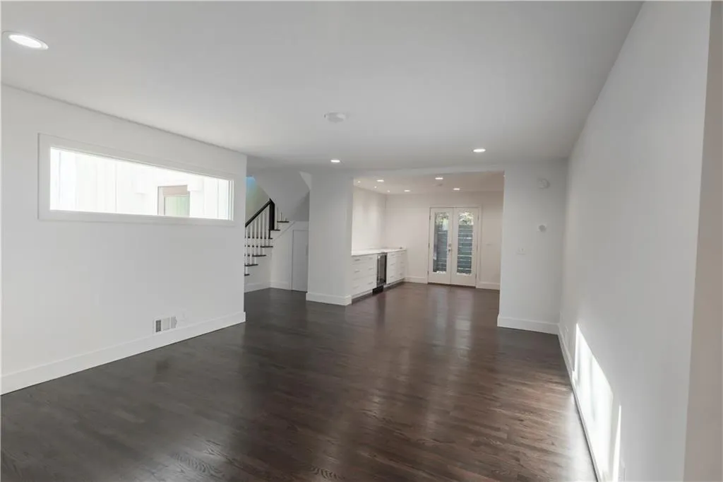 1145 Churchill Downs Road, Sandy Springs, Georgia 30319, 5 Bedrooms Bedrooms, ,3 BathroomsBathrooms,Residential,Sold,1145 Churchill Downs Road,6813103