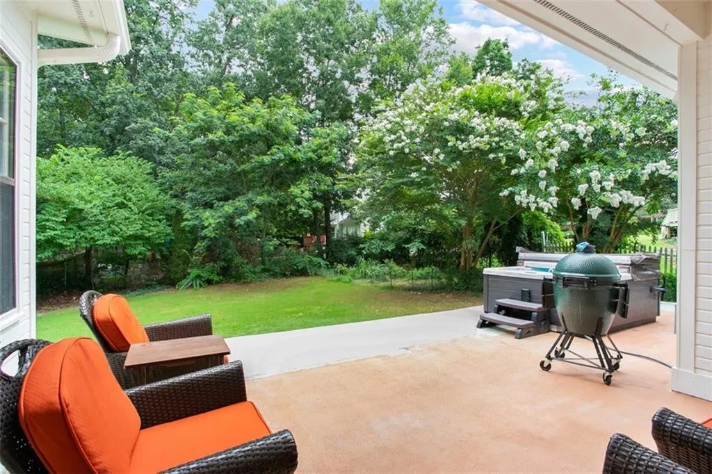520 Tahoma Drive, Sandy Springs, Georgia 30350, 4 Bedrooms Bedrooms, ,3 BathroomsBathrooms,Residential,Sold,520 Tahoma Drive,6752685