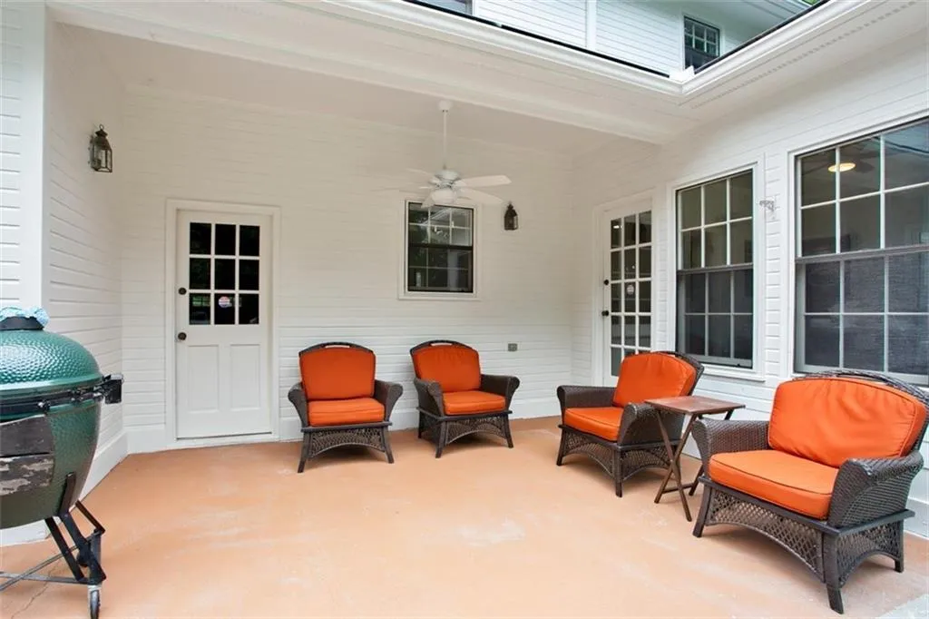 520 Tahoma Drive, Sandy Springs, Georgia 30350, 4 Bedrooms Bedrooms, ,3 BathroomsBathrooms,Residential,Sold,520 Tahoma Drive,6752685