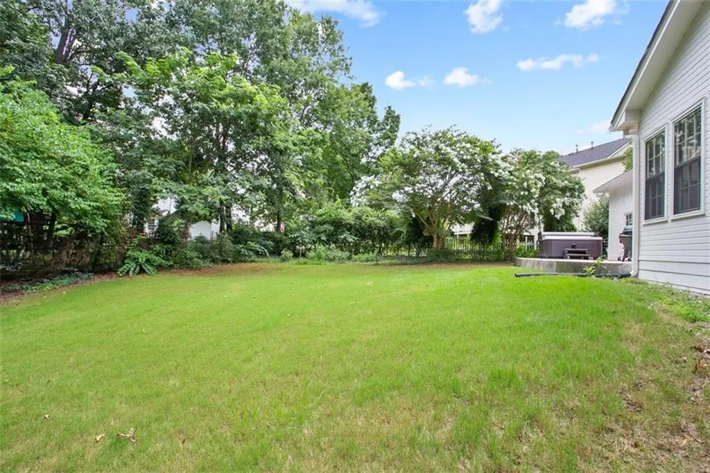 520 Tahoma Drive, Sandy Springs, Georgia 30350, 4 Bedrooms Bedrooms, ,3 BathroomsBathrooms,Residential,Sold,520 Tahoma Drive,6752685