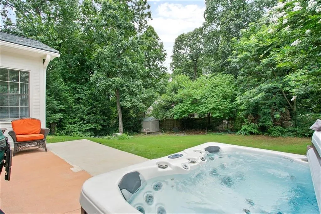520 Tahoma Drive, Sandy Springs, Georgia 30350, 4 Bedrooms Bedrooms, ,3 BathroomsBathrooms,Residential,Sold,520 Tahoma Drive,6752685