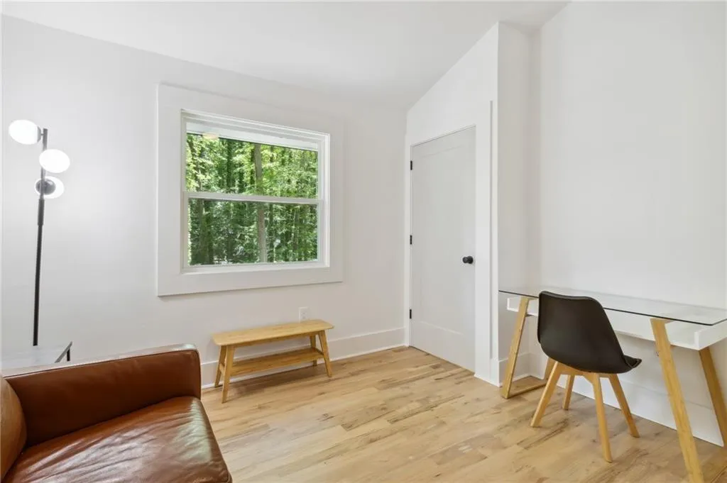 635 Glenforest Road, Sandy Springs, Georgia 30328, 4 Bedrooms Bedrooms, ,3 BathroomsBathrooms,Residential,Sold,635 Glenforest Road,7392498