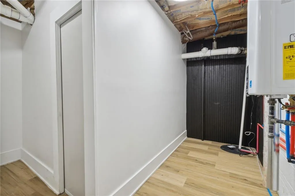 635 Glenforest Road, Sandy Springs, Georgia 30328, 4 Bedrooms Bedrooms, ,3 BathroomsBathrooms,Residential,Sold,635 Glenforest Road,7392498