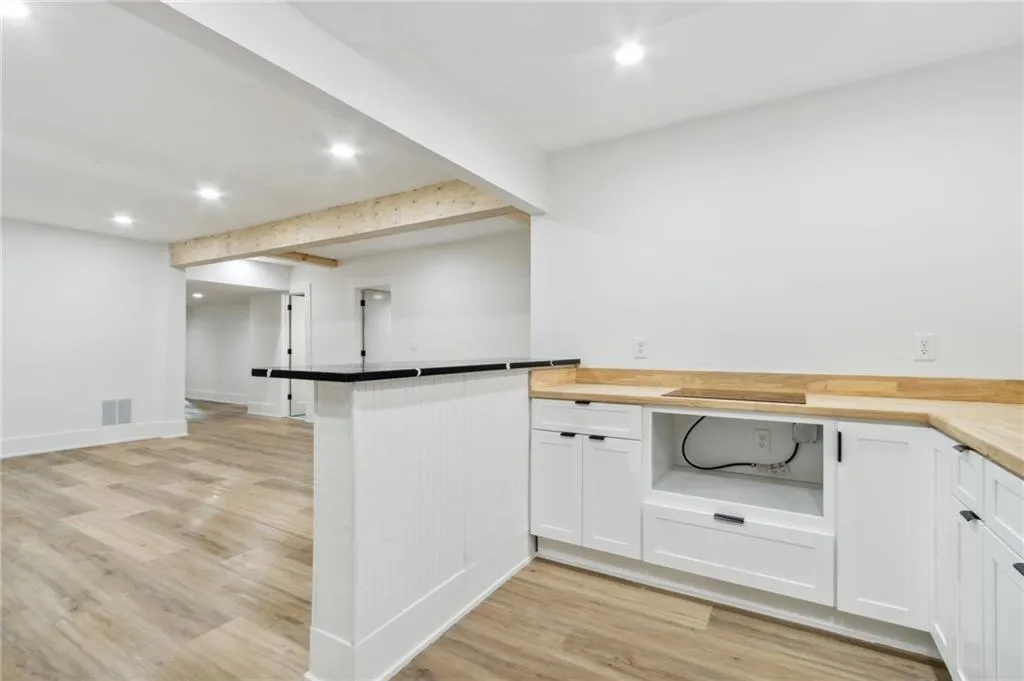 635 Glenforest Road, Sandy Springs, Georgia 30328, 4 Bedrooms Bedrooms, ,3 BathroomsBathrooms,Residential,Sold,635 Glenforest Road,7392498