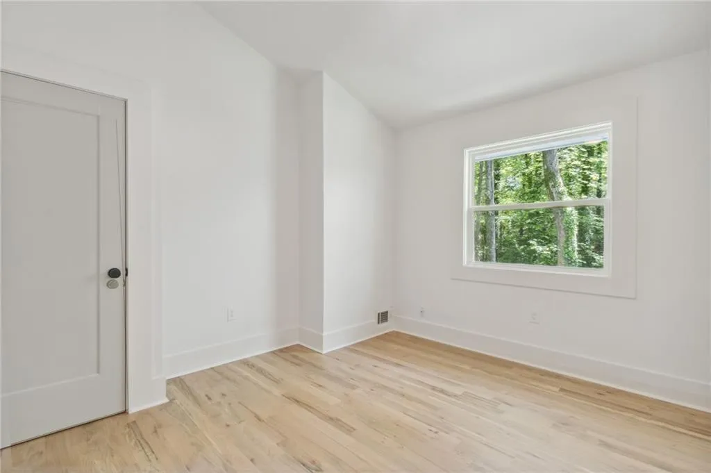 635 Glenforest Road, Sandy Springs, Georgia 30328, 4 Bedrooms Bedrooms, ,3 BathroomsBathrooms,Residential,Sold,635 Glenforest Road,7392498