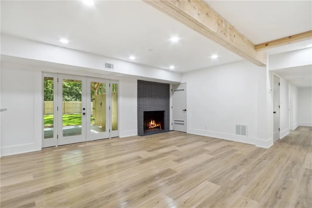 635 Glenforest Road, Sandy Springs, Georgia 30328, 4 Bedrooms Bedrooms, ,3 BathroomsBathrooms,Residential,Sold,635 Glenforest Road,7392498