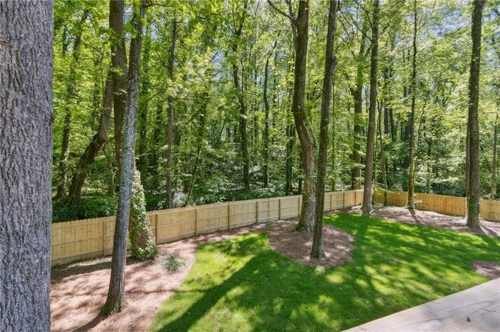 635 Glenforest Road, Sandy Springs, Georgia 30328, 4 Bedrooms Bedrooms, ,3 BathroomsBathrooms,Residential,Sold,635 Glenforest Road,7392498