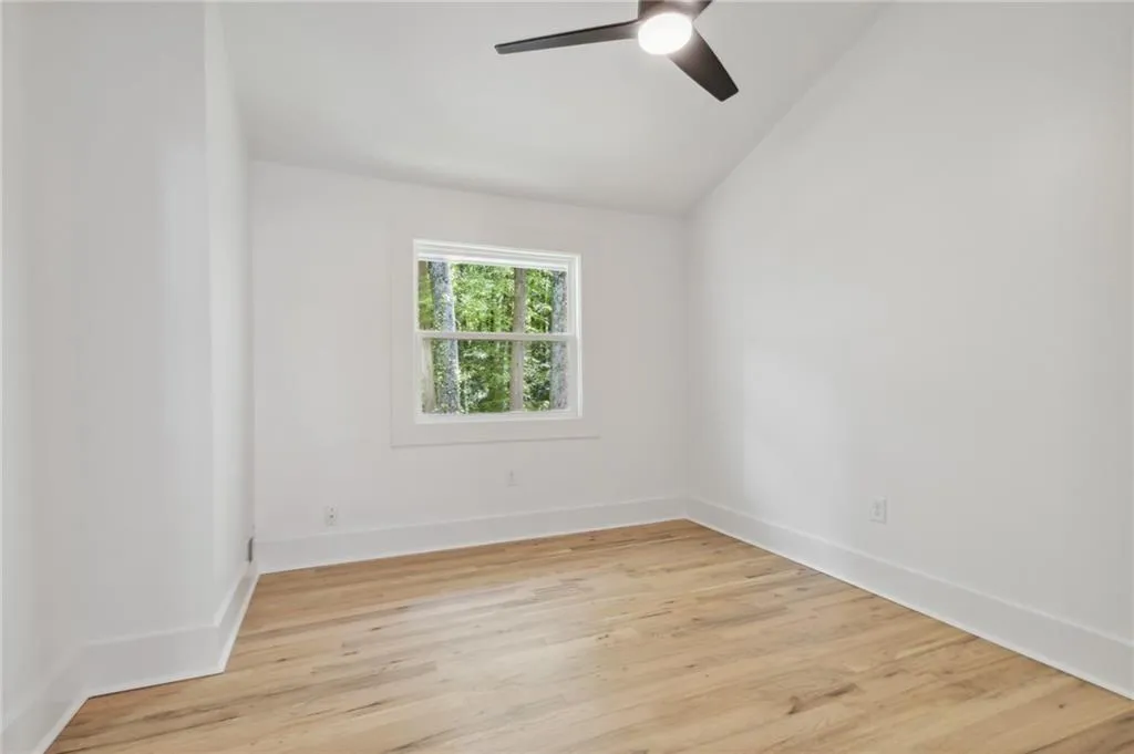 635 Glenforest Road, Sandy Springs, Georgia 30328, 4 Bedrooms Bedrooms, ,3 BathroomsBathrooms,Residential,Sold,635 Glenforest Road,7392498