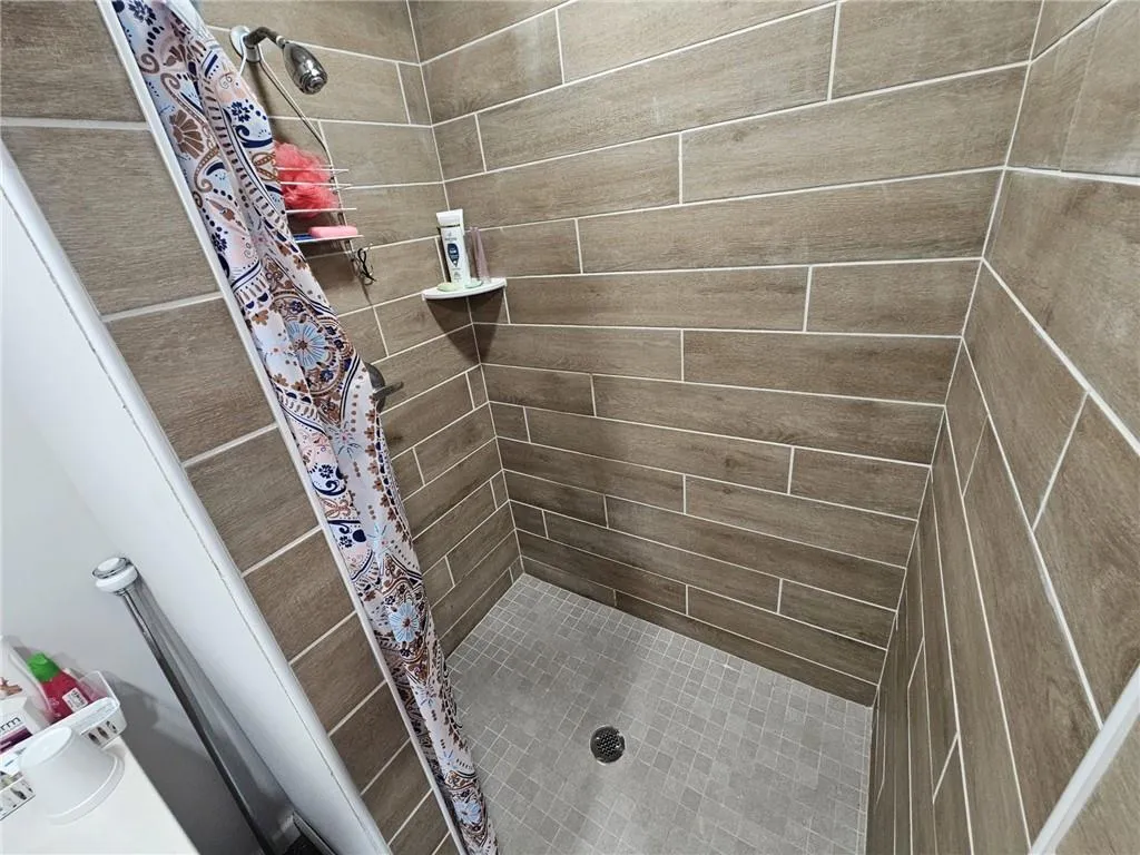 Georgia 30342, ,3 BathroomsBathrooms,Residential,For Sale,7626040