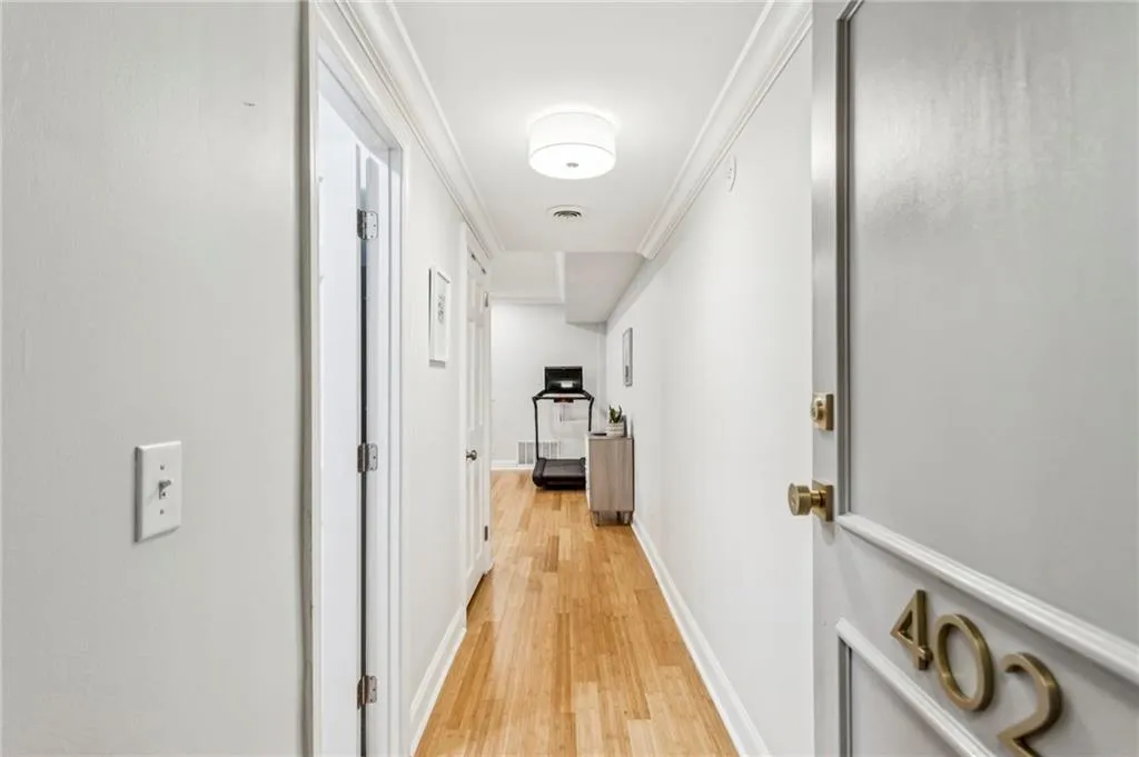 2632 Peachtree Road Nw Unit 402b, Atlanta, Georgia 30305, 2 Bedrooms Bedrooms, 0 ,2 BathroomsBathrooms,Residential,For Sale,2632 Peachtree Road Nw Unit 402b,7702795
