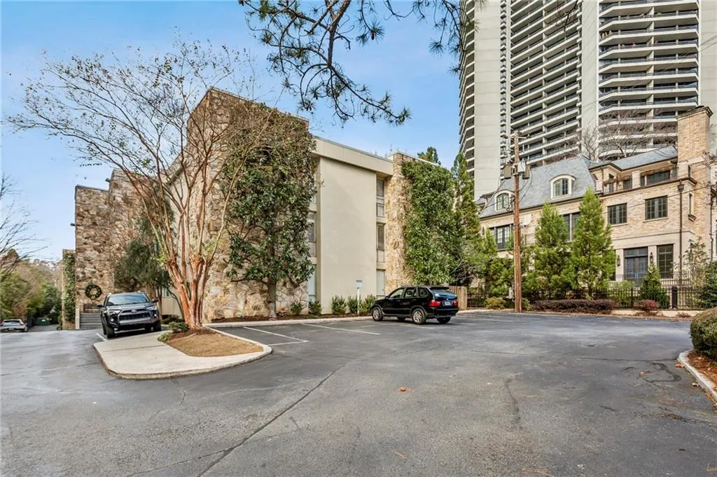 Plenty of guest parking at the front of the building