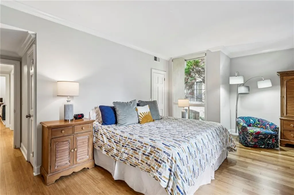 2632 Peachtree Road Nw Unit 402b, Atlanta, Georgia 30305, 2 Bedrooms Bedrooms, 0 ,2 BathroomsBathrooms,Residential,For Sale,2632 Peachtree Road Nw Unit 402b,7702795