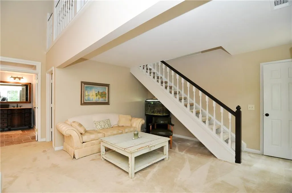 400 River Valley Road, Atlanta, Georgia 30328, 4 Bedrooms Bedrooms, ,4 BathroomsBathrooms,Residential,Sold,400 River Valley Road,5597455