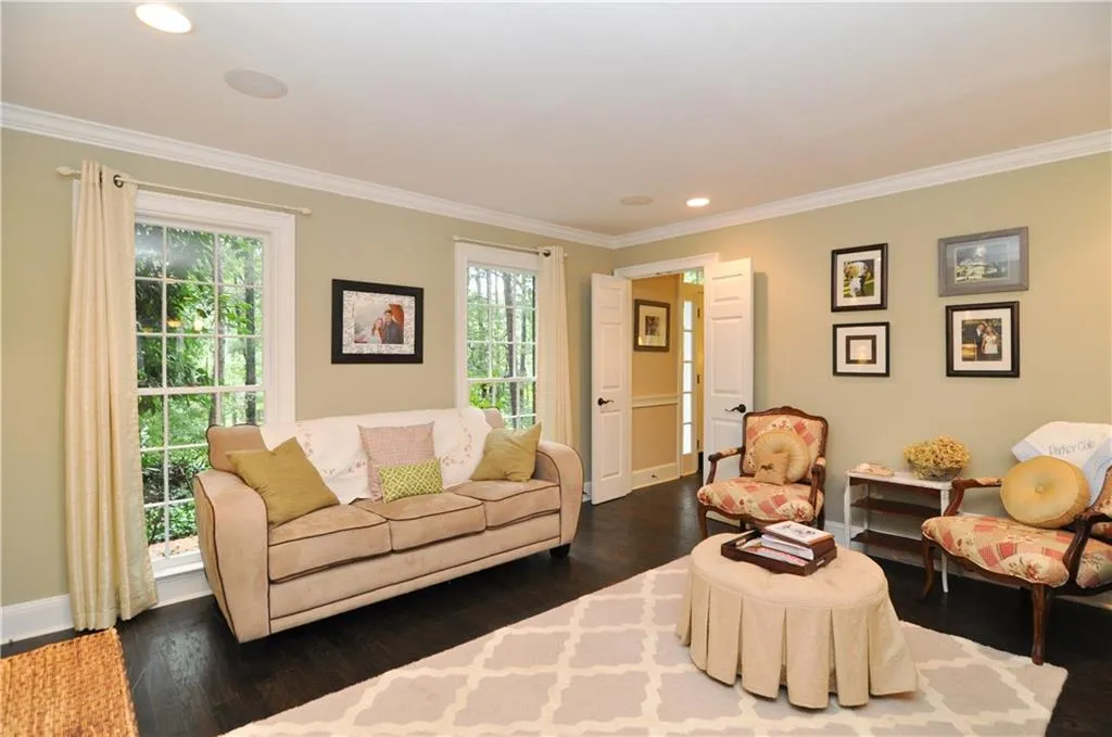 400 River Valley Road, Atlanta, Georgia 30328, 4 Bedrooms Bedrooms, ,4 BathroomsBathrooms,Residential,Sold,400 River Valley Road,5597455
