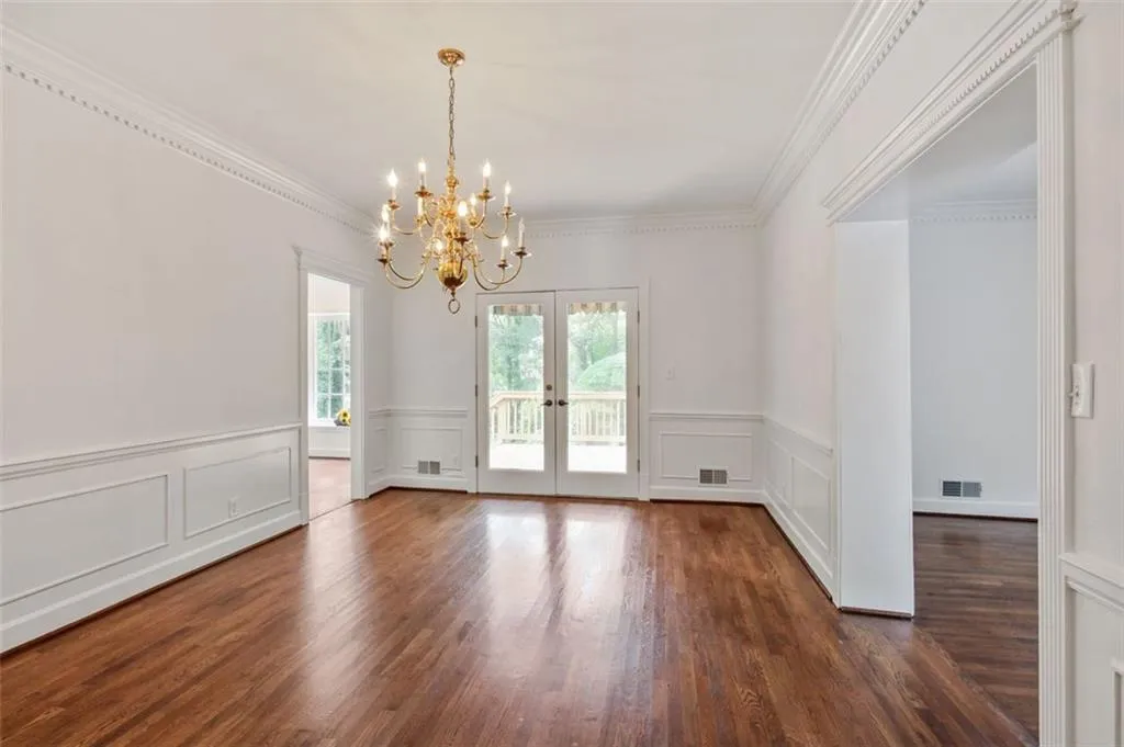 6050 River Chase Circle, Atlanta, Georgia 30328, 4 Bedrooms Bedrooms, ,3 BathroomsBathrooms,Residential,Sold,6050 River Chase Circle,6917603