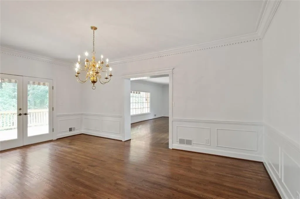 6050 River Chase Circle, Atlanta, Georgia 30328, 4 Bedrooms Bedrooms, ,3 BathroomsBathrooms,Residential,Sold,6050 River Chase Circle,6917603