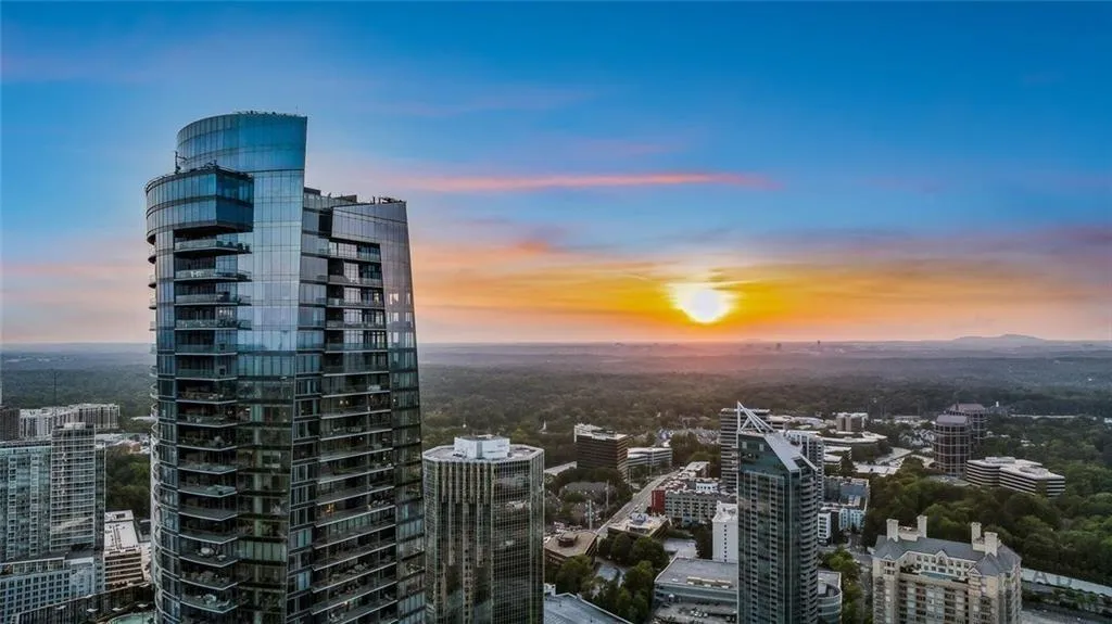 3344 Peachtree Road Ne Unit 4102, Atlanta, Georgia 30326, 3 Bedrooms Bedrooms, 0 ,3 BathroomsBathrooms,Residential,For Sale,3344 Peachtree Road Ne Unit 4102,7841327