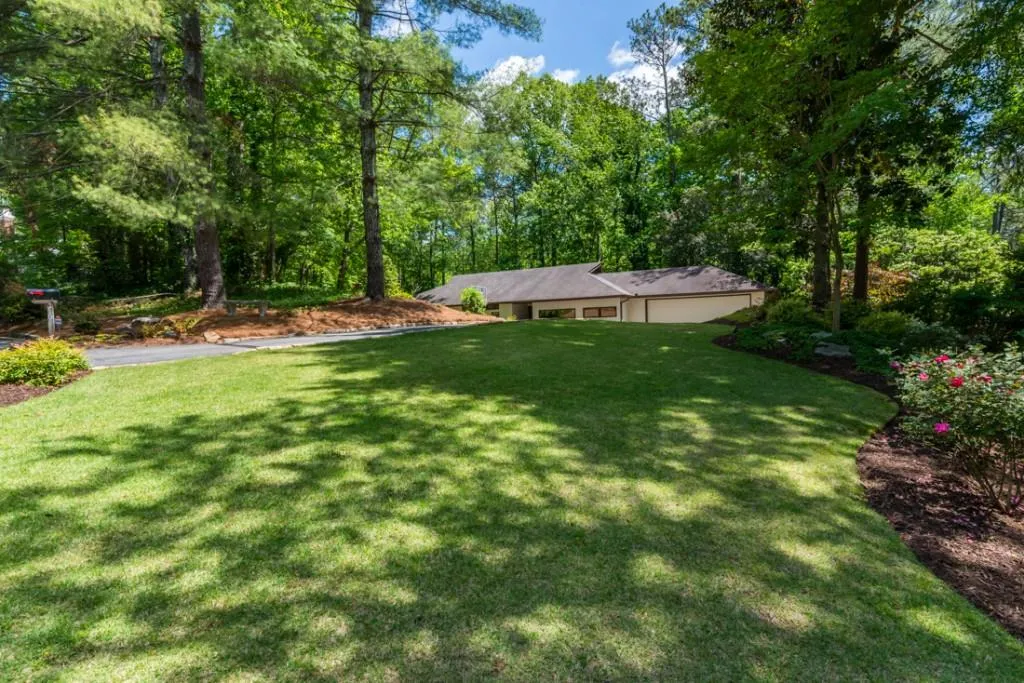 110 River North Drive, Sandy Springs, Georgia 30328, 4 Bedrooms Bedrooms, ,4 BathroomsBathrooms,Residential,Sold,110 River North Drive,5840780