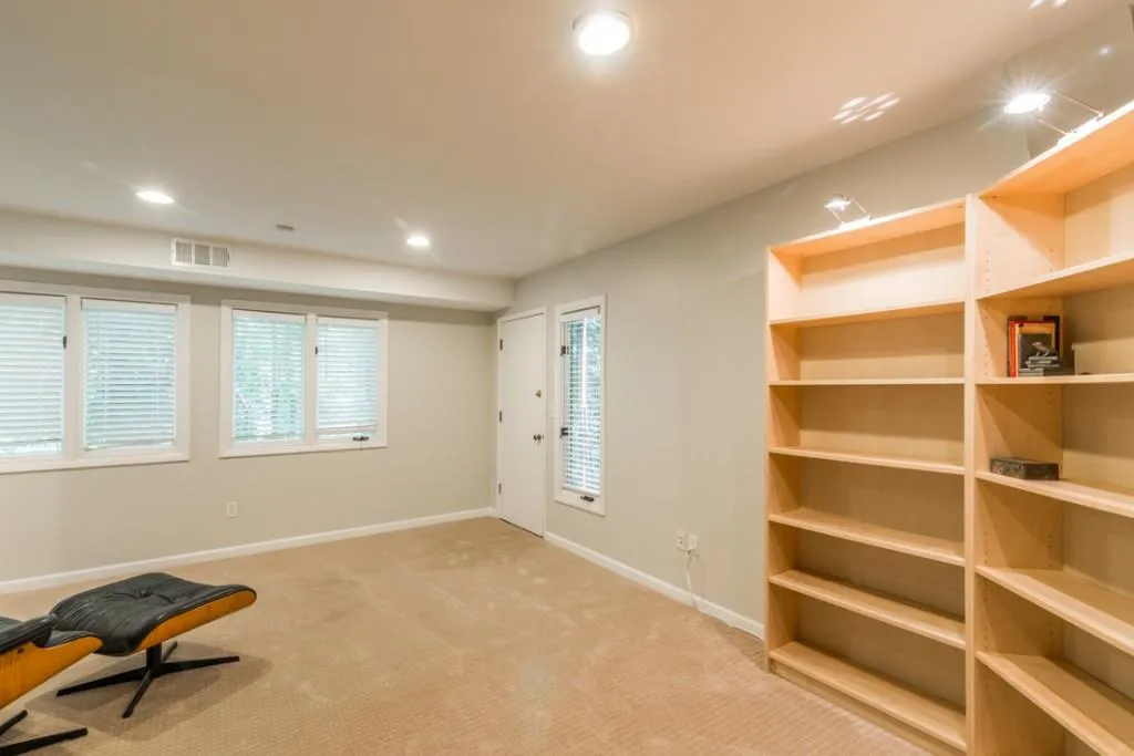 110 River North Drive, Sandy Springs, Georgia 30328, 4 Bedrooms Bedrooms, ,4 BathroomsBathrooms,Residential,Sold,110 River North Drive,5840780