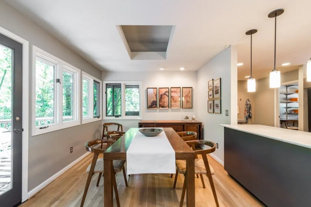 110 River North Drive, Sandy Springs, Georgia 30328, 4 Bedrooms Bedrooms, ,4 BathroomsBathrooms,Residential,Sold,110 River North Drive,5840780